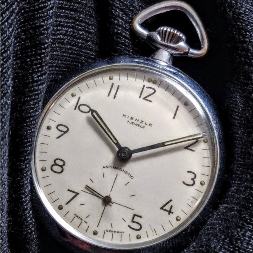 Kienzle Made in Germany Vintage Manual Wind Pocket Watch
Not working needs work